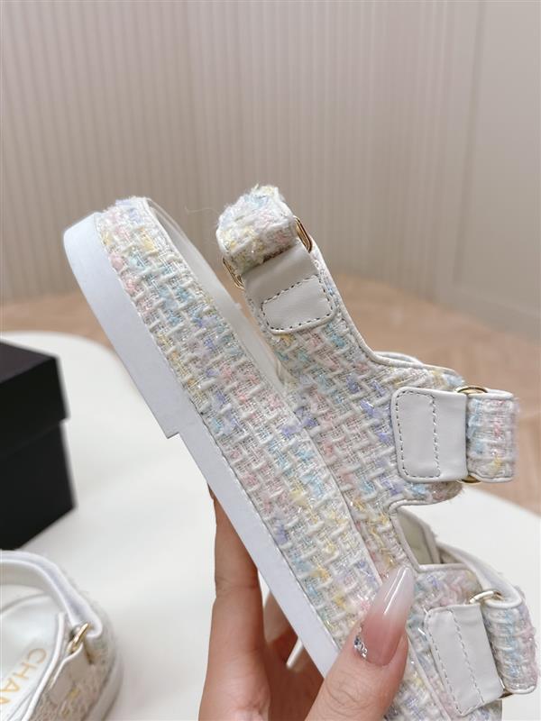 20251128184437729 280